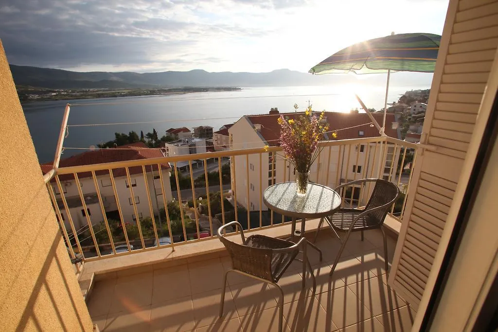 Apartment Marina Traù Croazia