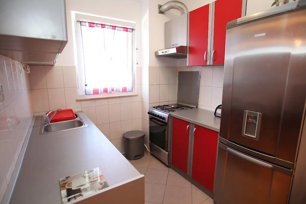 Apartment Marina Trogir 0*,